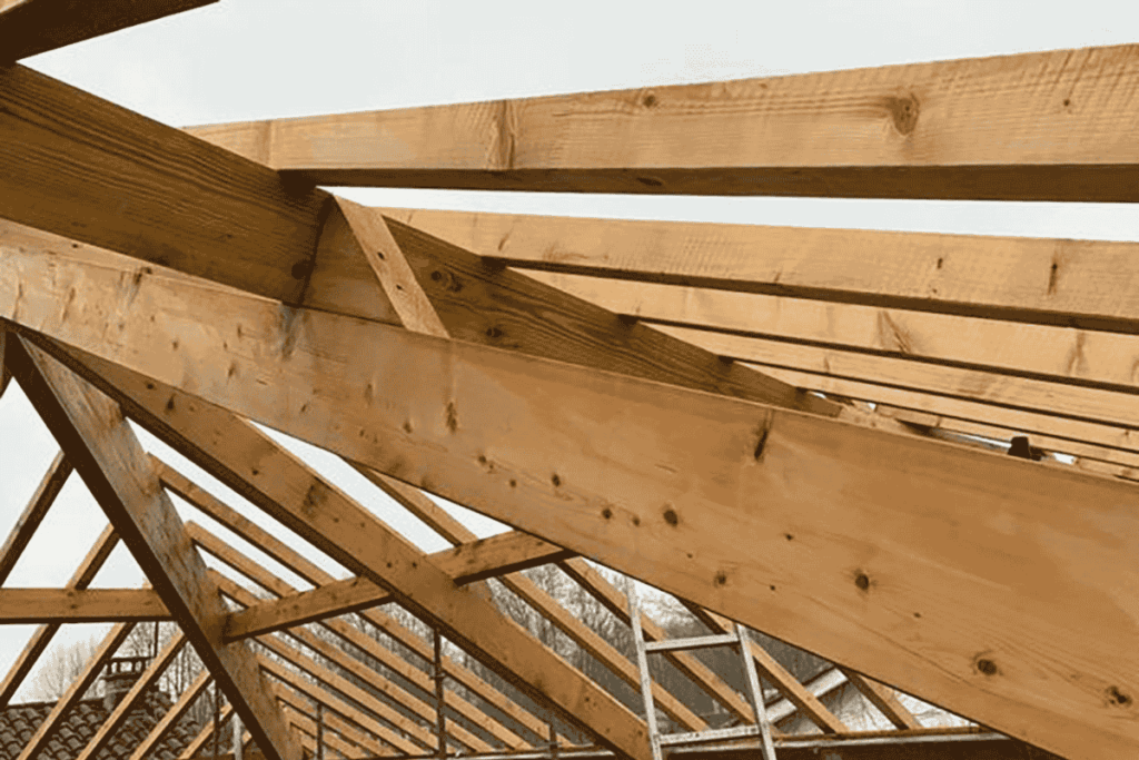 charpente en cours de construction à aire sur l'adour